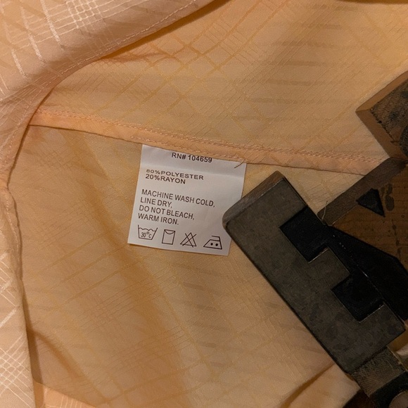 🆕🏇THE WELLINGTON EQUESTRIAN COLLECTION by Charles Owen Riding Blouse. - Picture 11 of 12